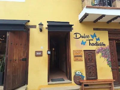 Dulce Tradición®• Repostería y Café